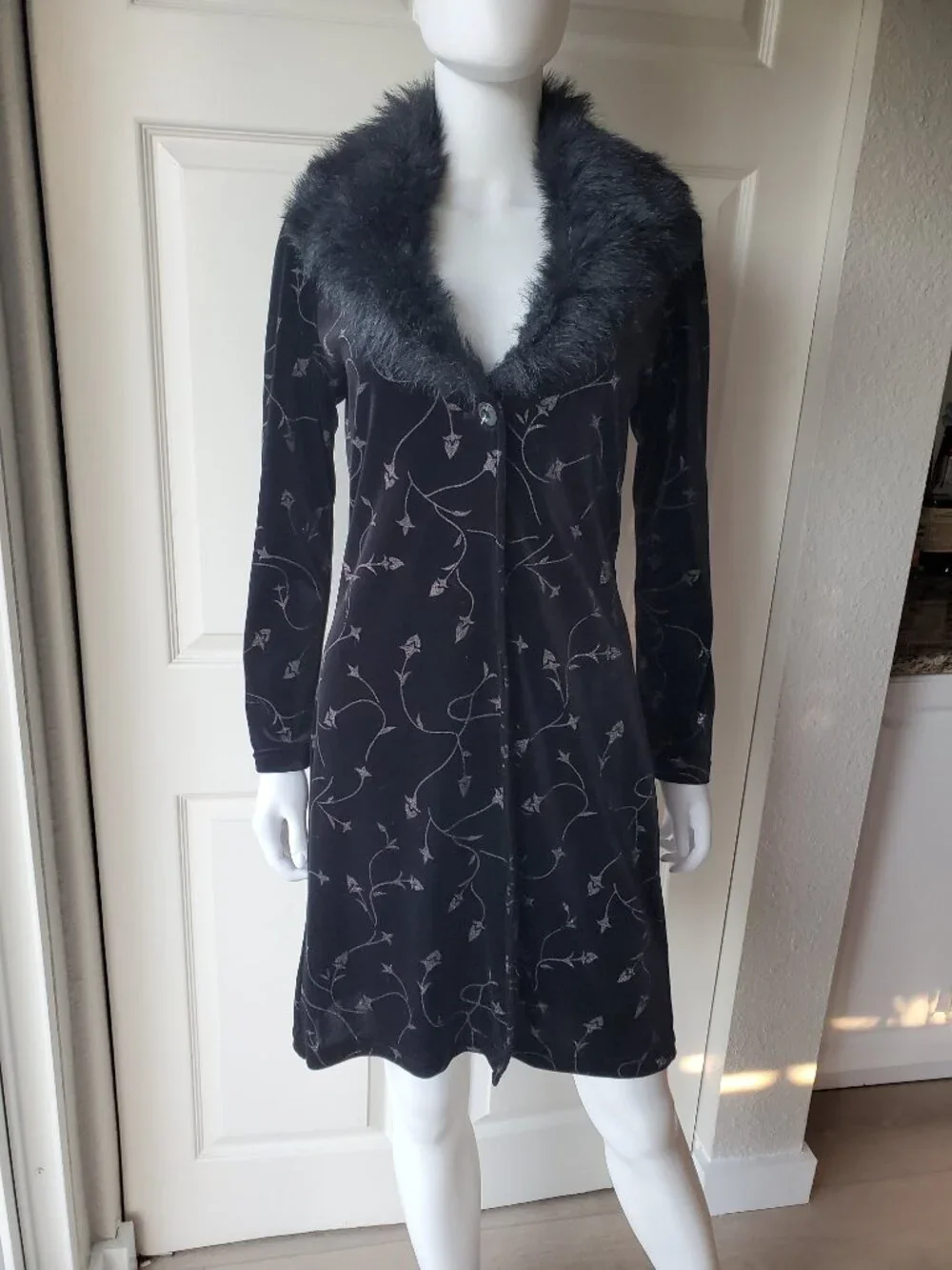 Fredericks Of Hollywood Black Velour Velvet Faux Fur Collar Coat Size Small - Picture 1 of 10